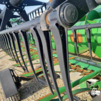 John Deere S780i + Header paioase