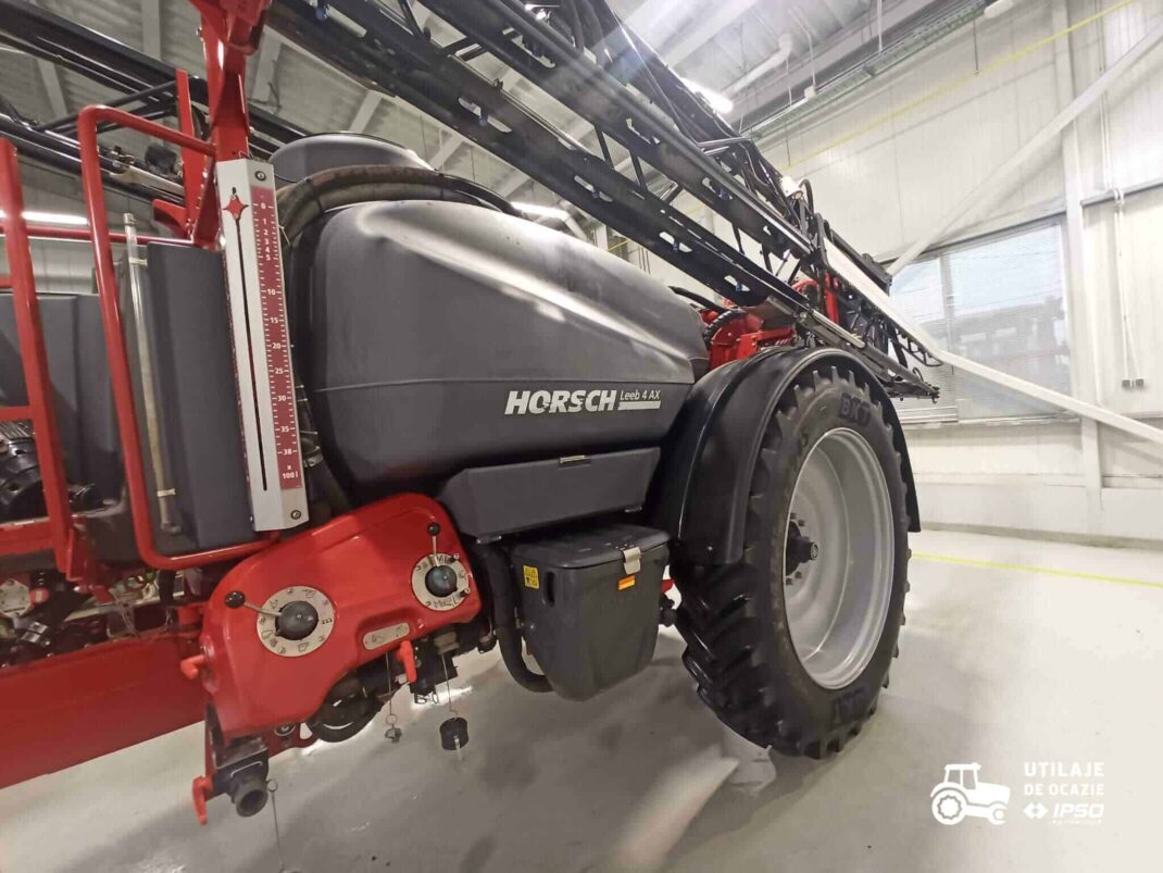 Sprayer tractat Horsch Leeb 4 AX
