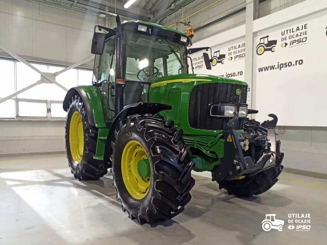 John Deere 6320