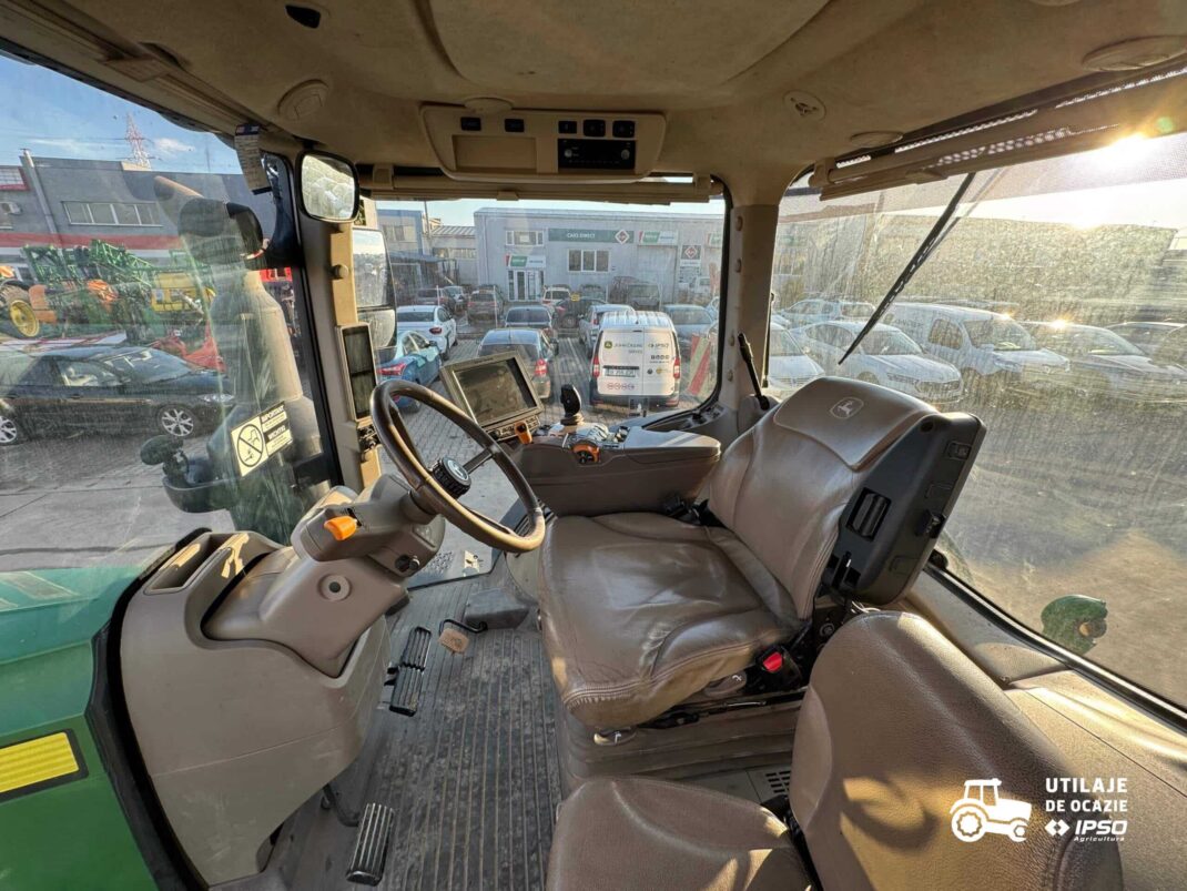 John Deere 8400R