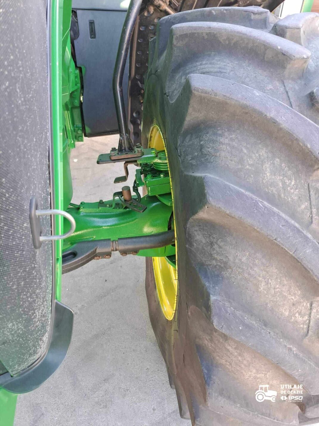 John Deere 7230R