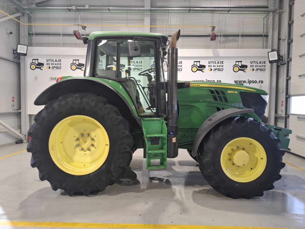 John Deere 6150M