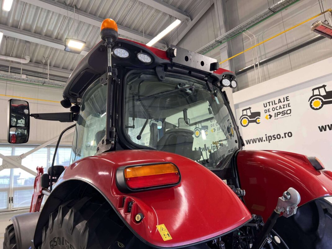 Case Maxxum 150 + incarcator frontal