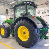 John Deere 8400R