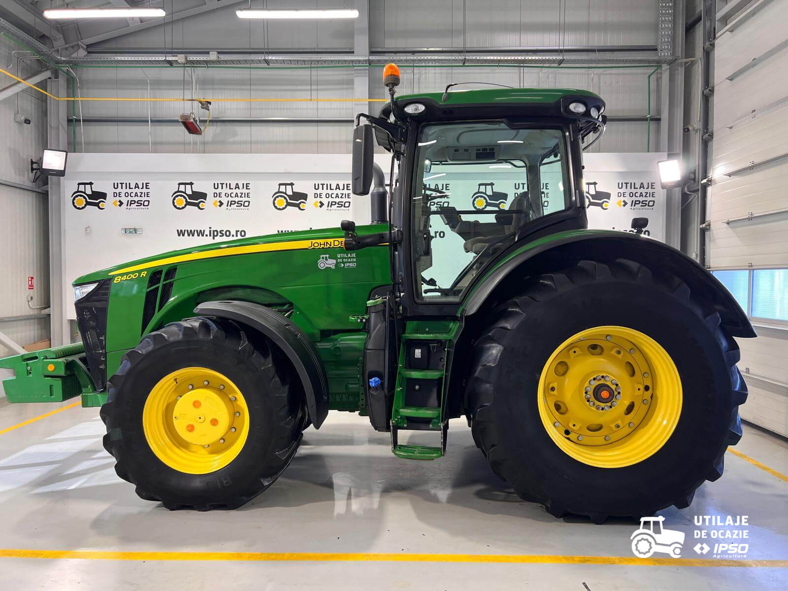 John Deere 8400R