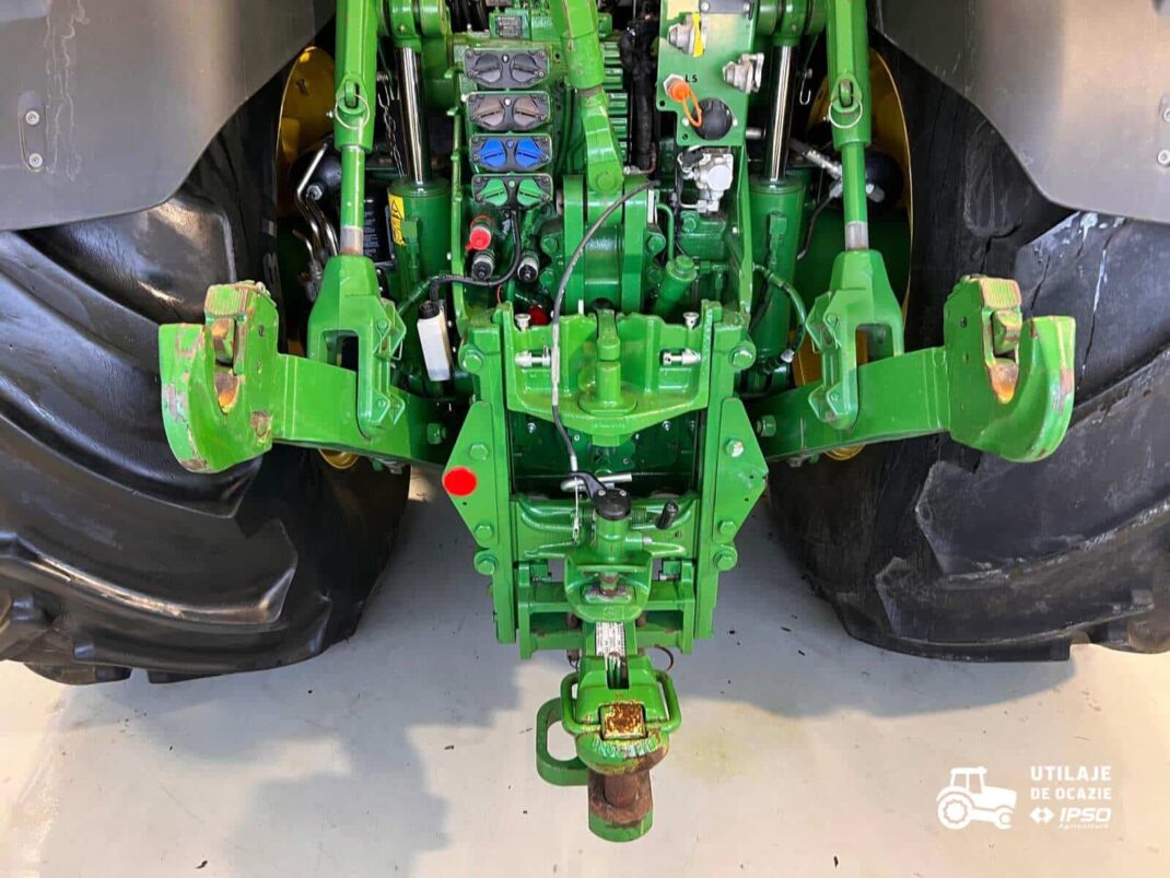 John Deere 8400R