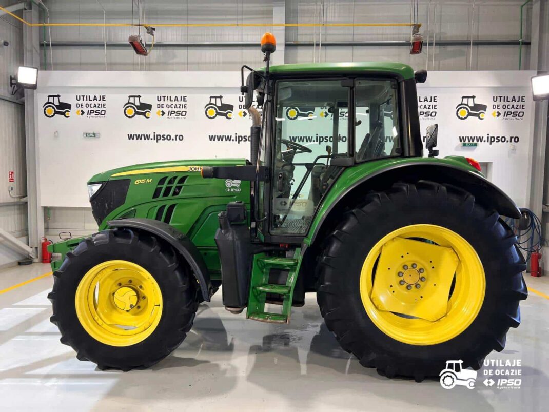 John Deere 6115M