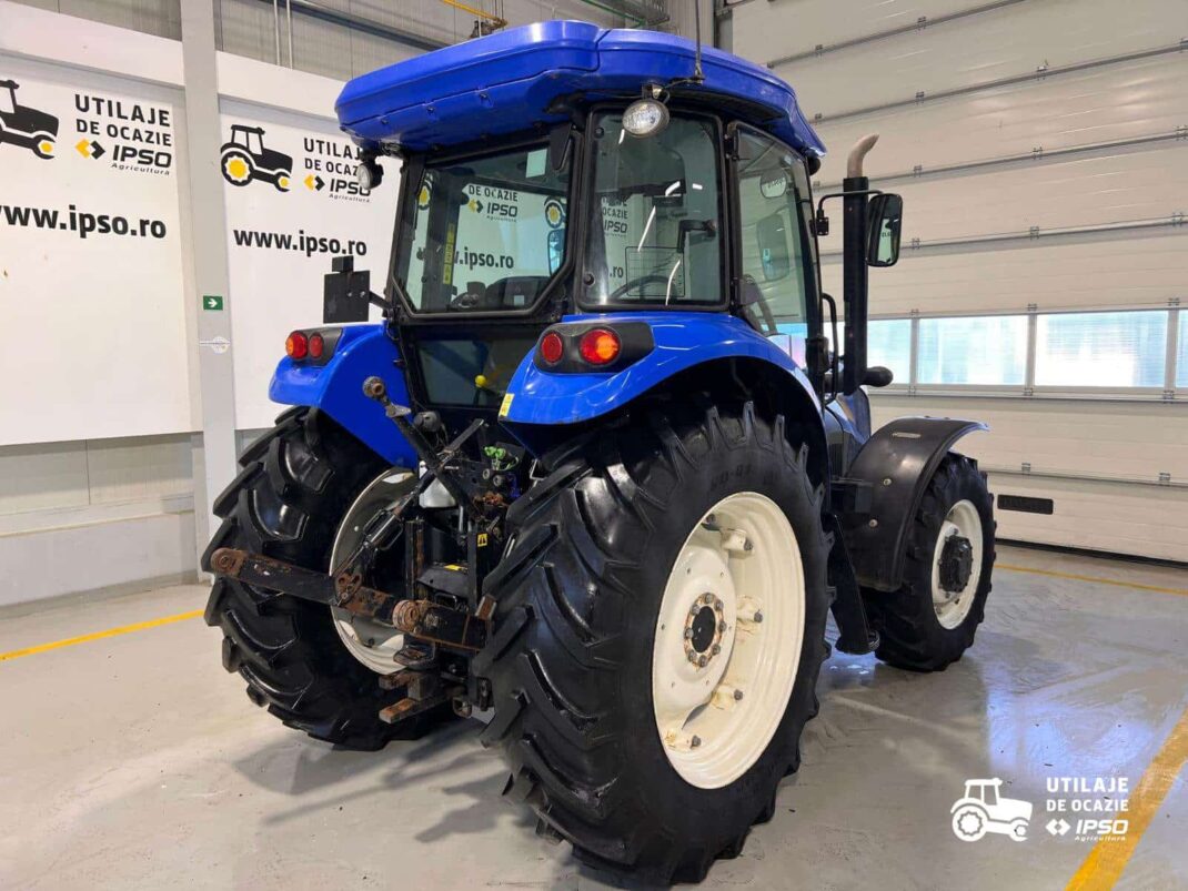 New Holland TD5.105