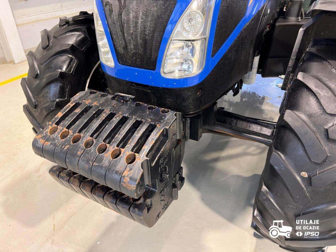 New Holland TD5.105