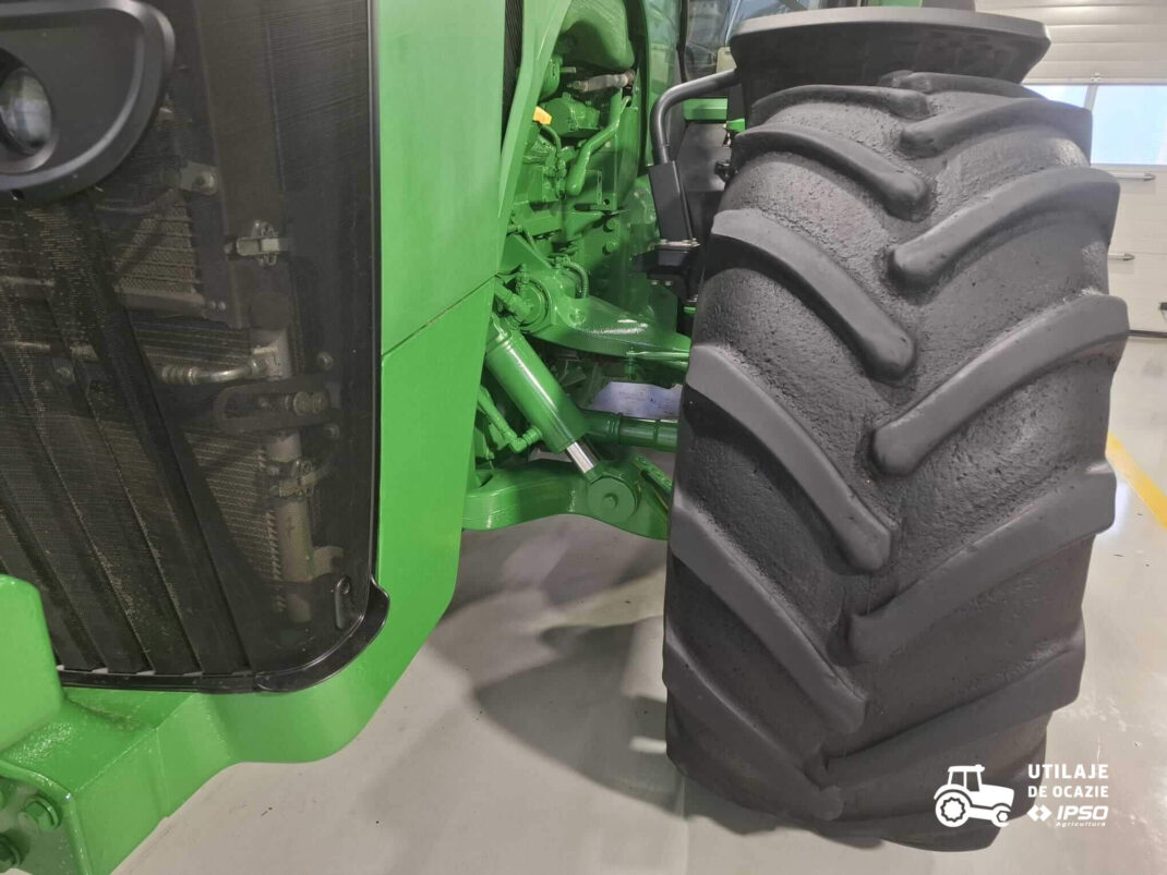 John Deere 8400R