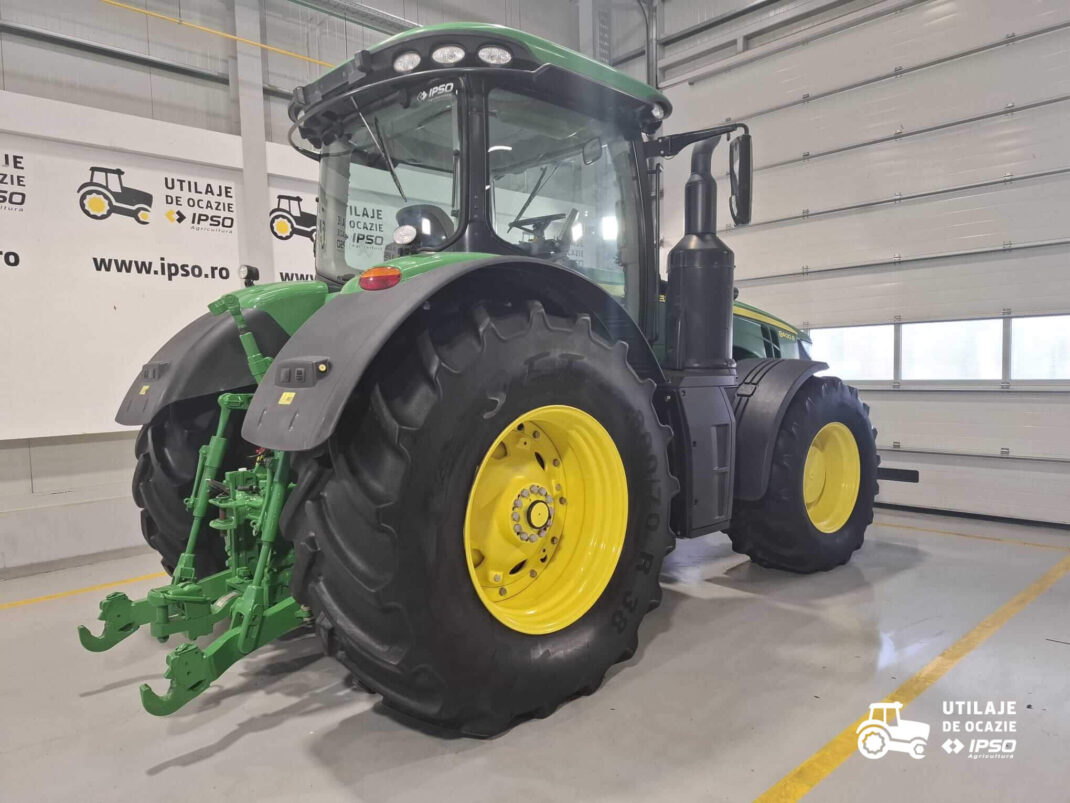 John Deere 8400R