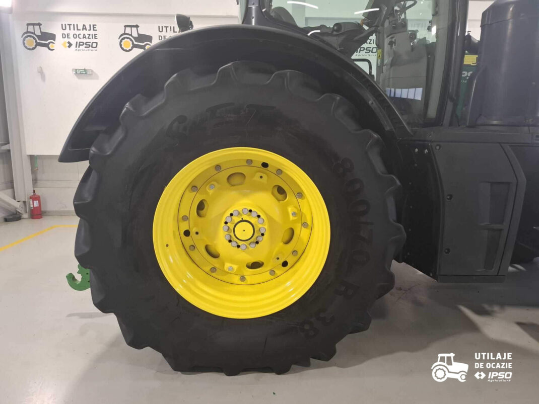 John Deere 8400R