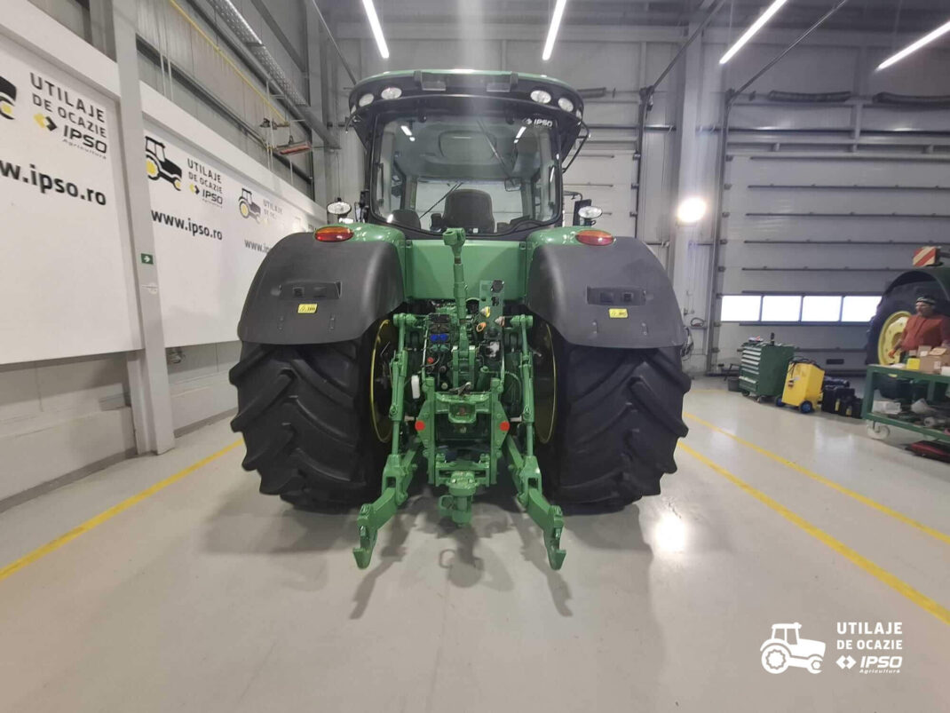 John Deere 8400R