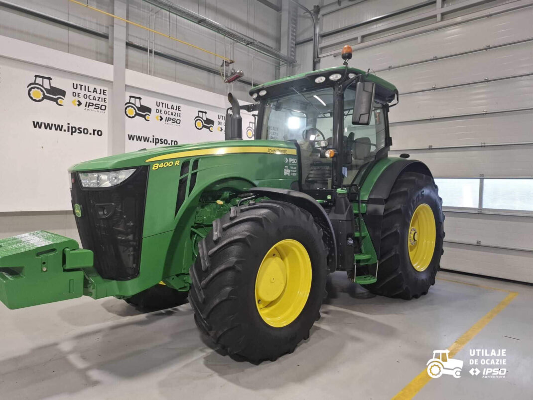 John Deere 8400R