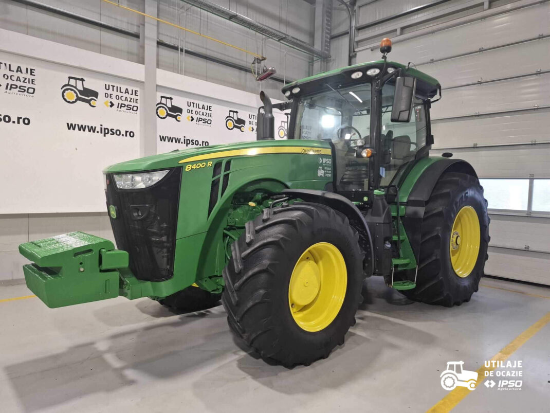 John Deere 8400R