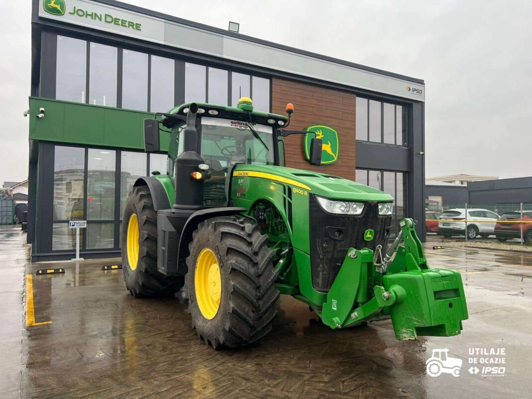 John Deere 8400R