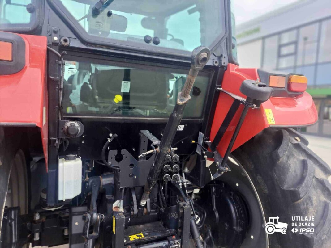 Case Farmall 85A