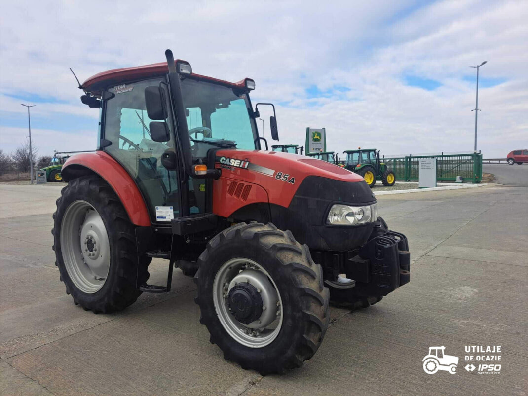 Case Farmall 85A