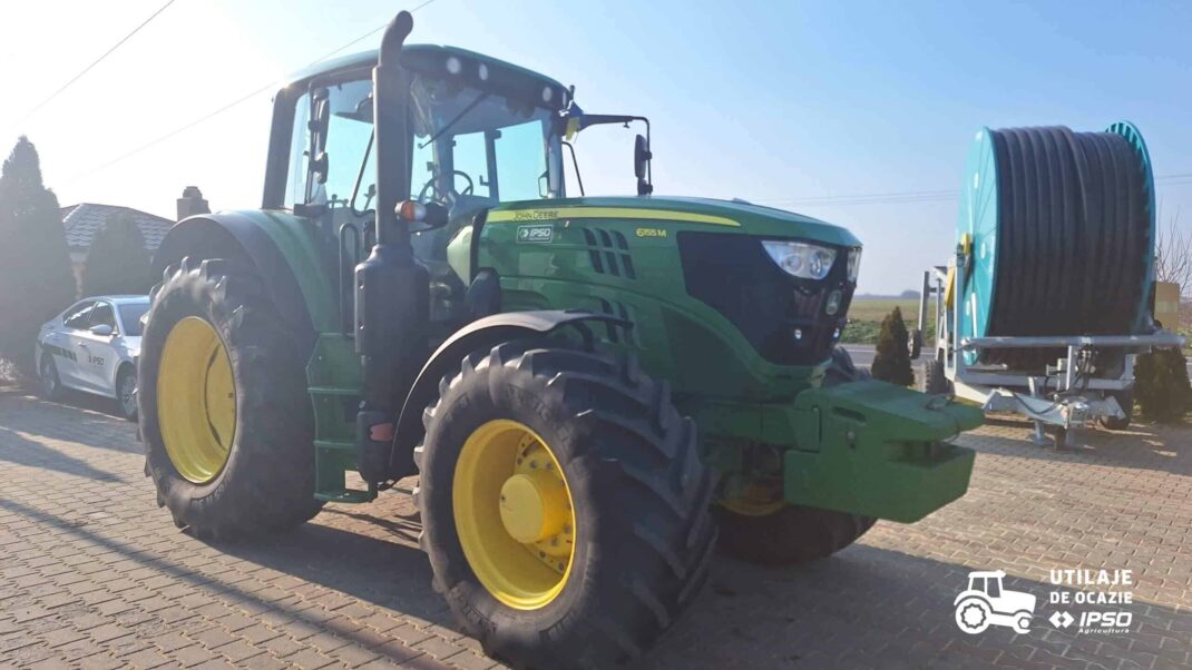 John Deere 6155M