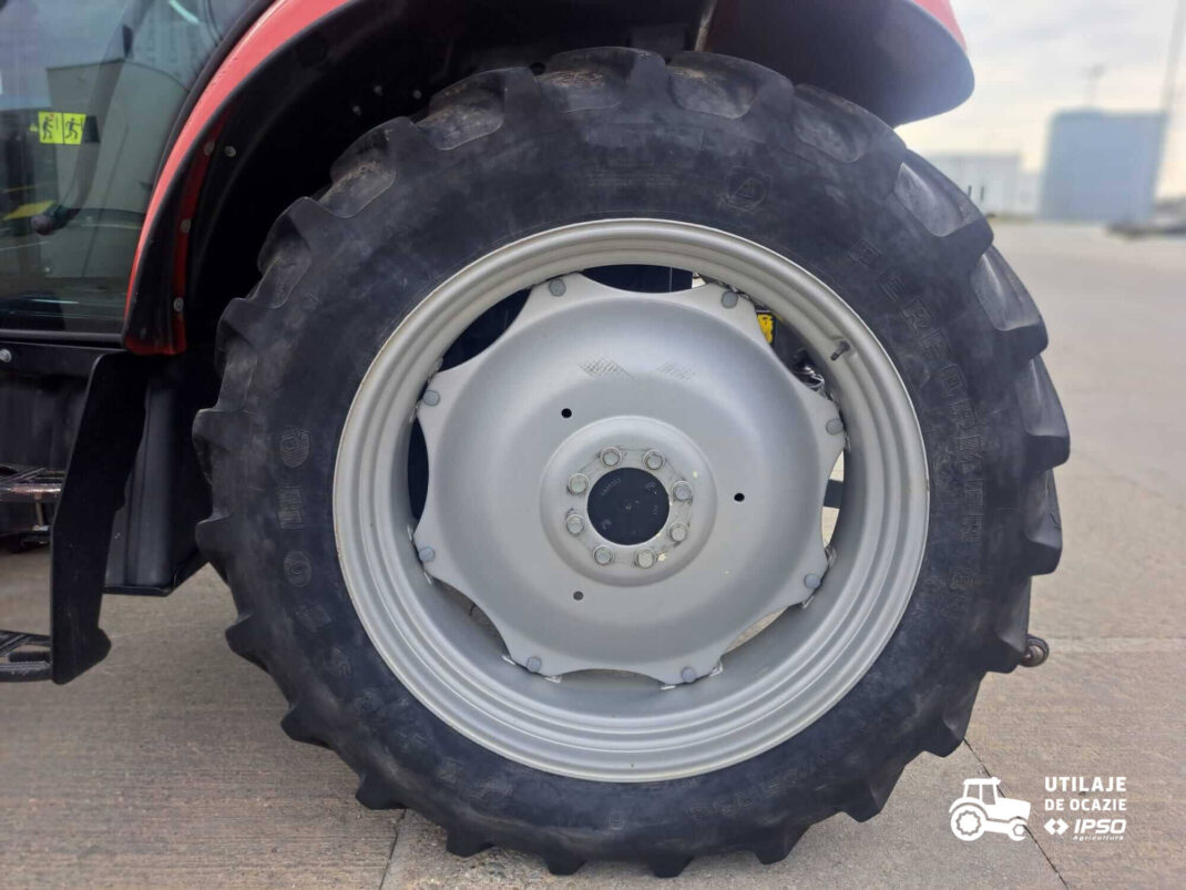 Case Farmall 85A