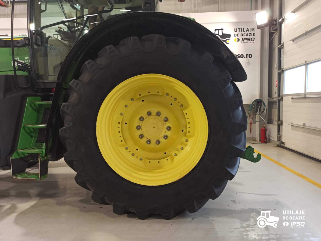John Deere 6190R