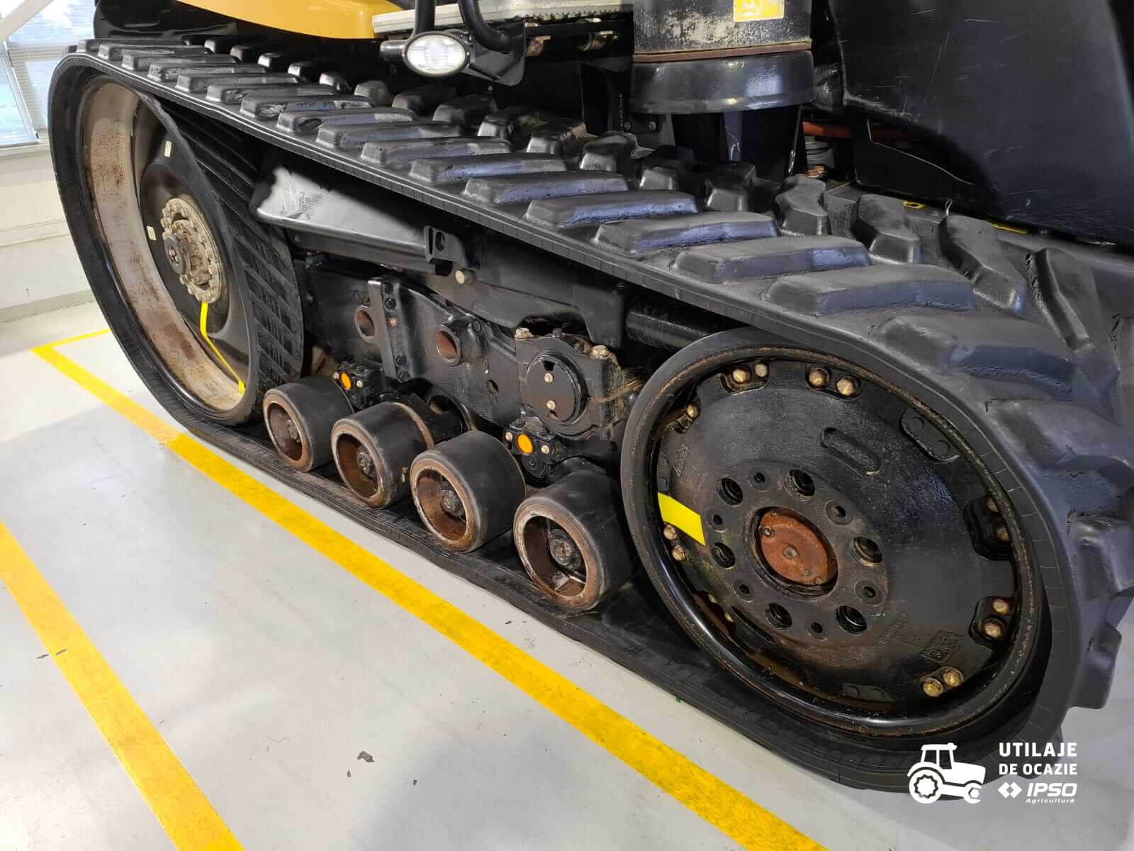 Challenger MT865E
