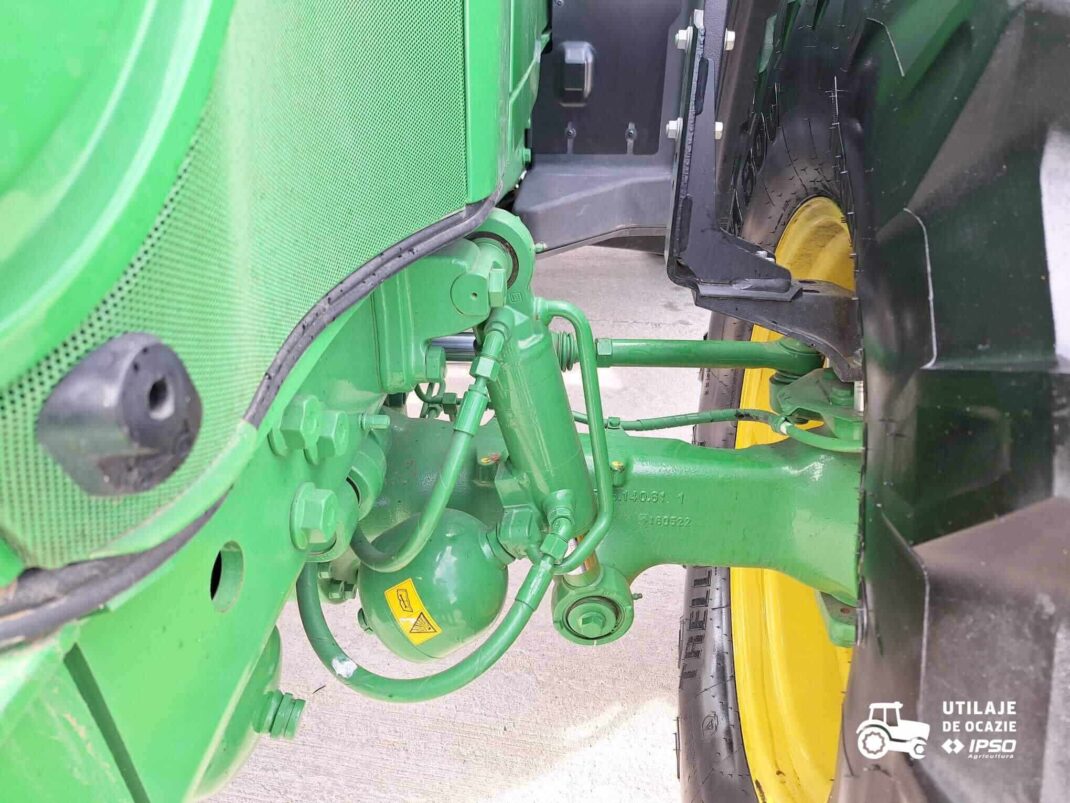 John Deere 6R 230