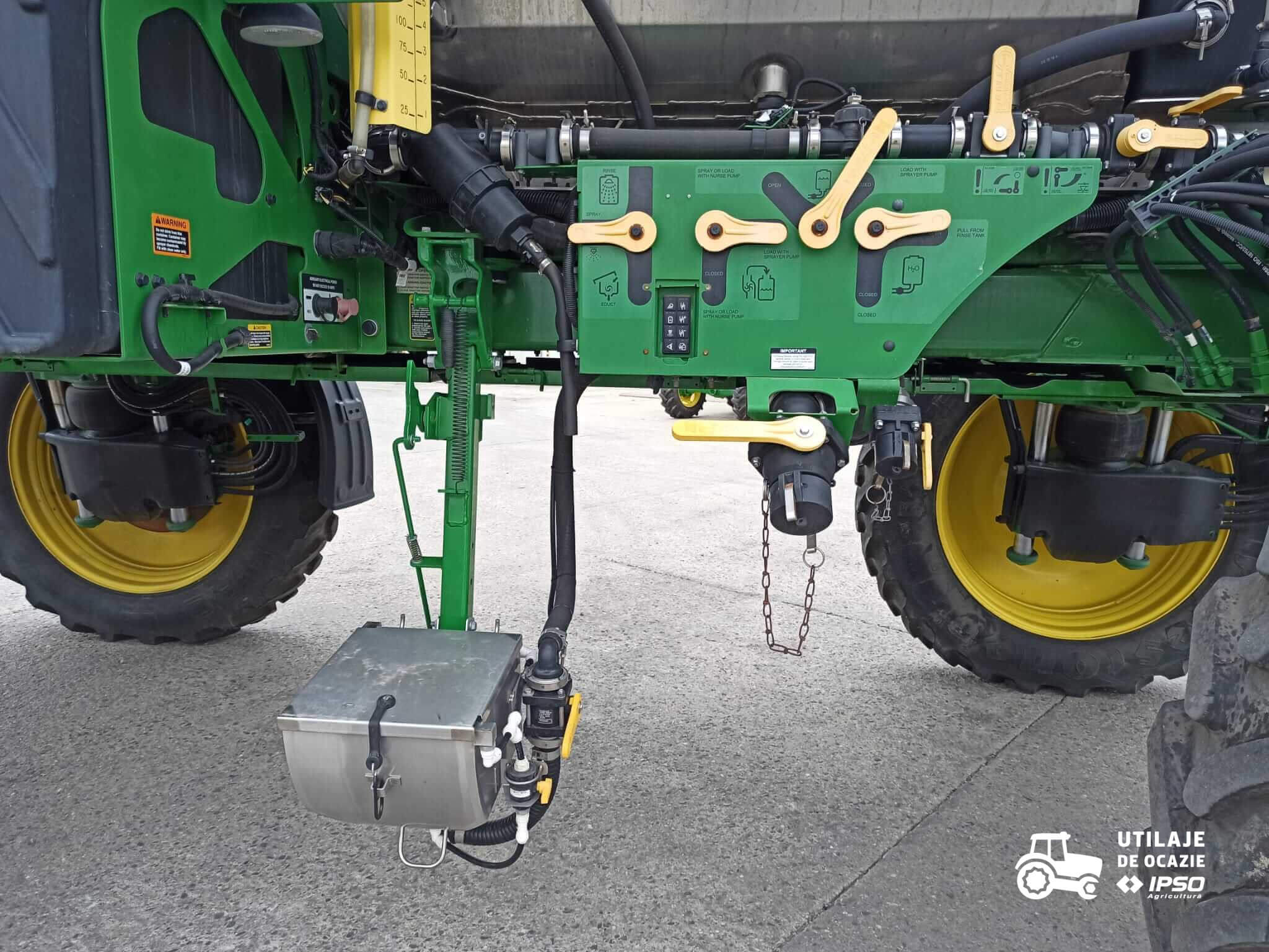 Sprayer John Deere R4038