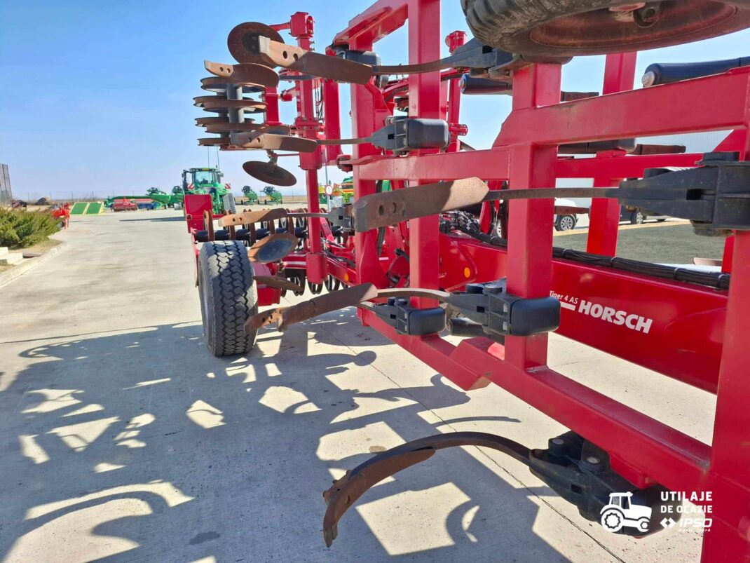 Cultivator Horsch Tiger 4AS