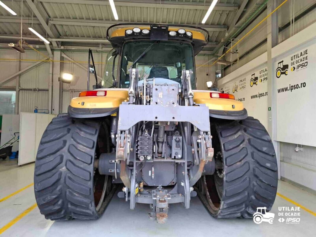 Challenger MT865E