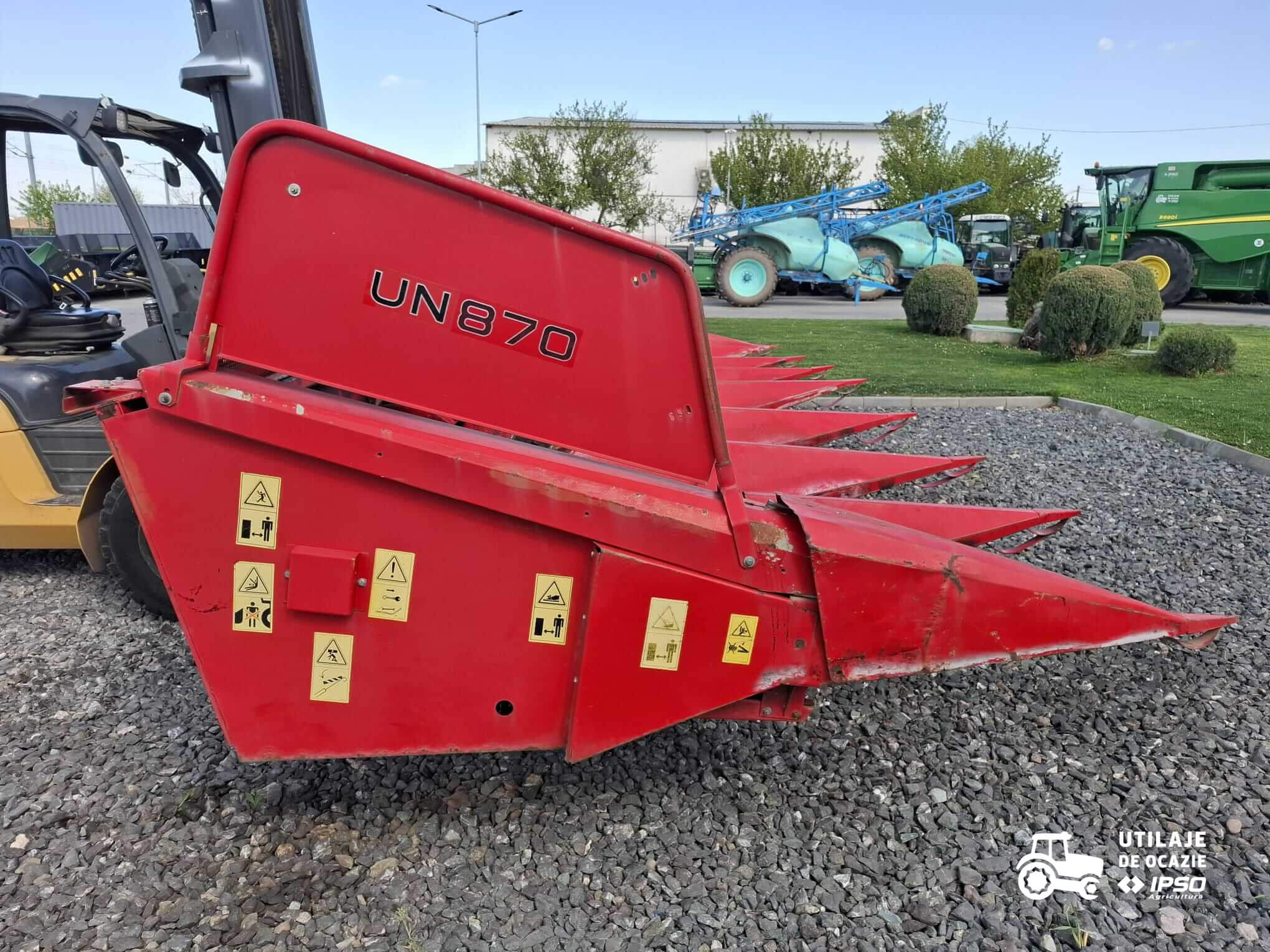 Echipament recoltat floarea-soarelui Linamar model UN870