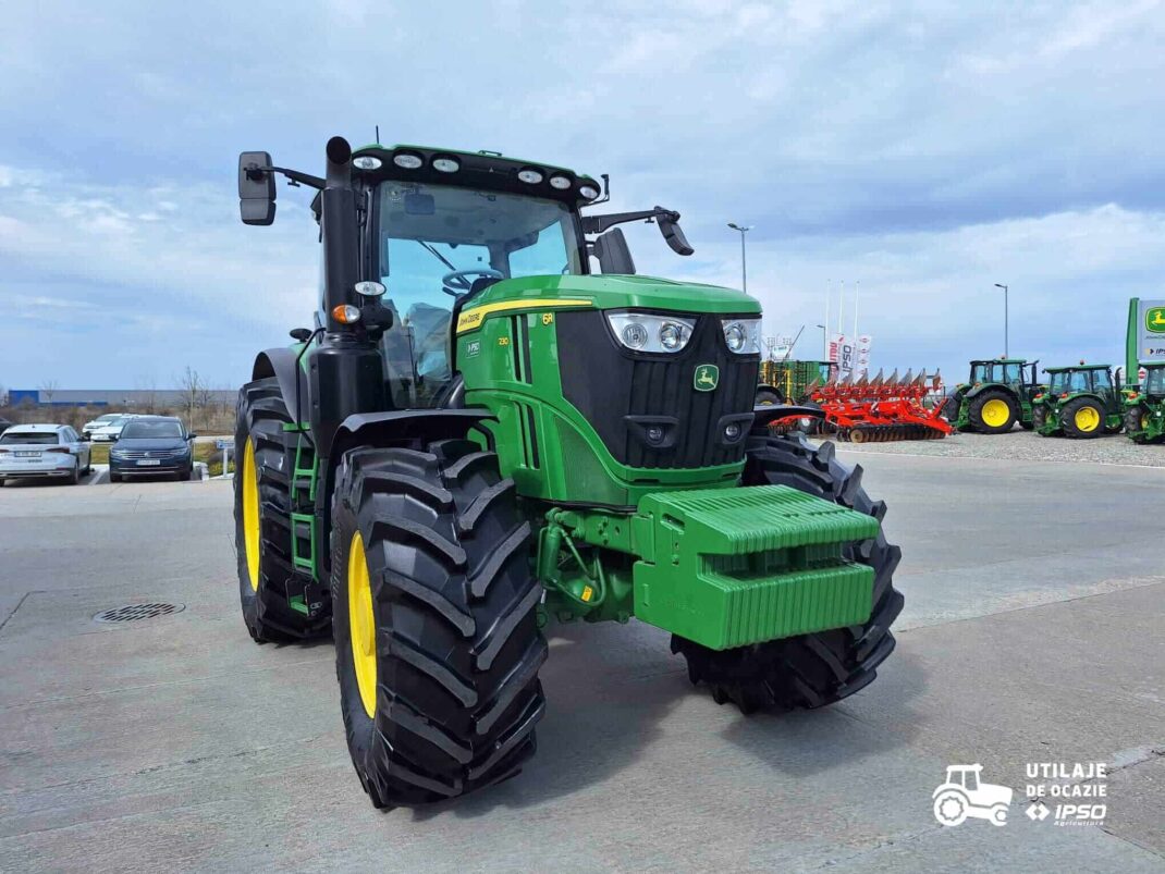 John Deere 6R 230