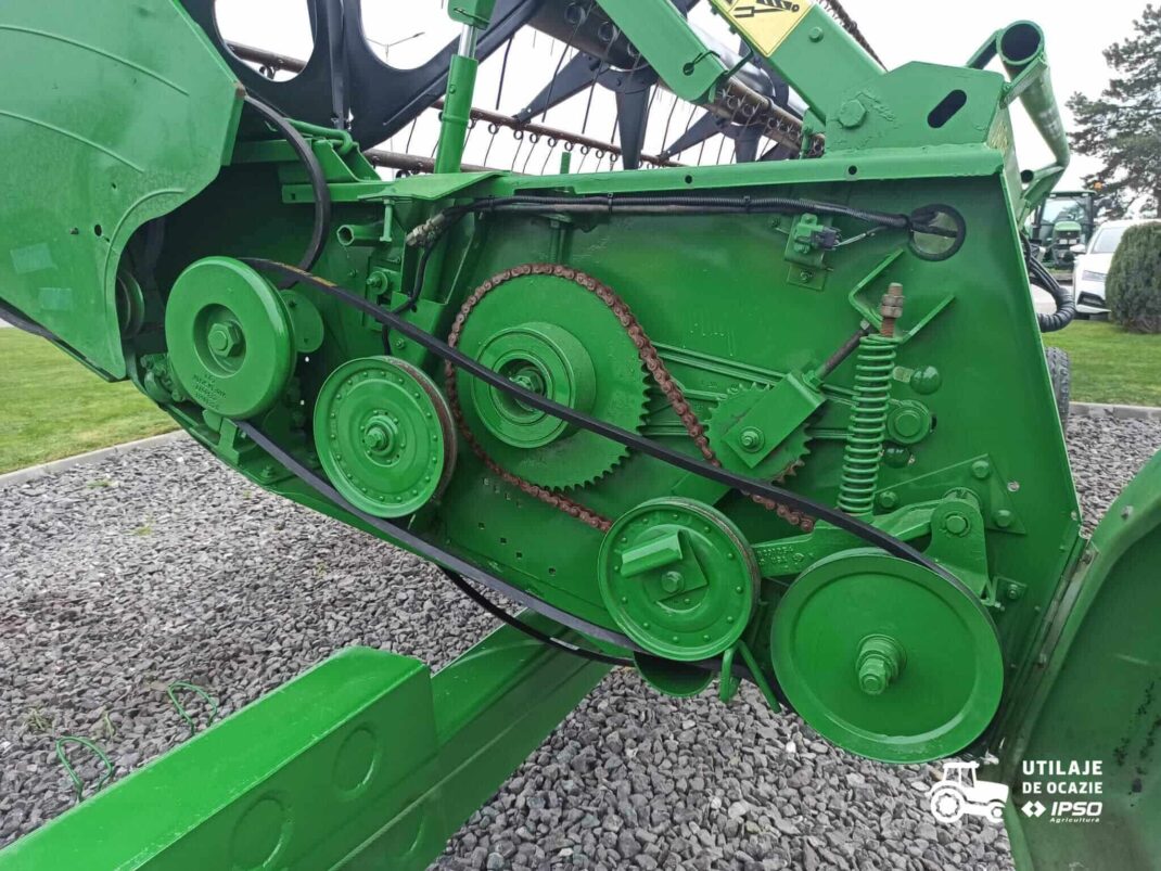 Heder paioase John Deere 630R cu carucior si extensie rapita