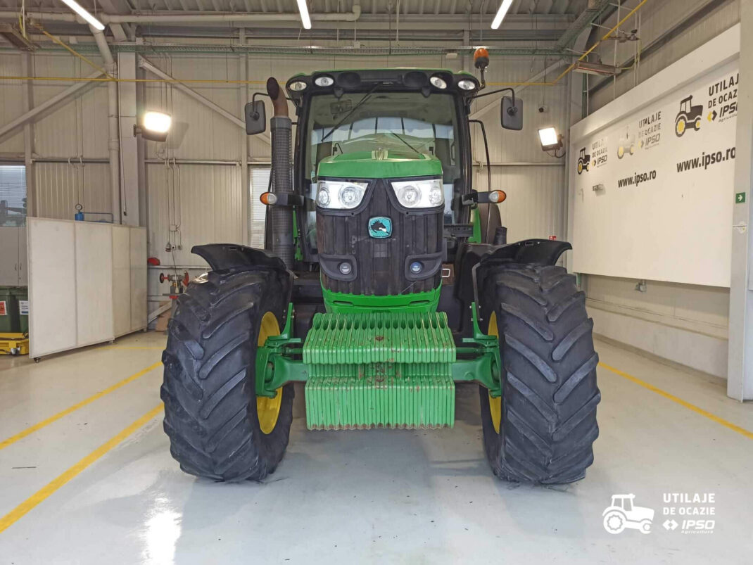 John Deere 6190R