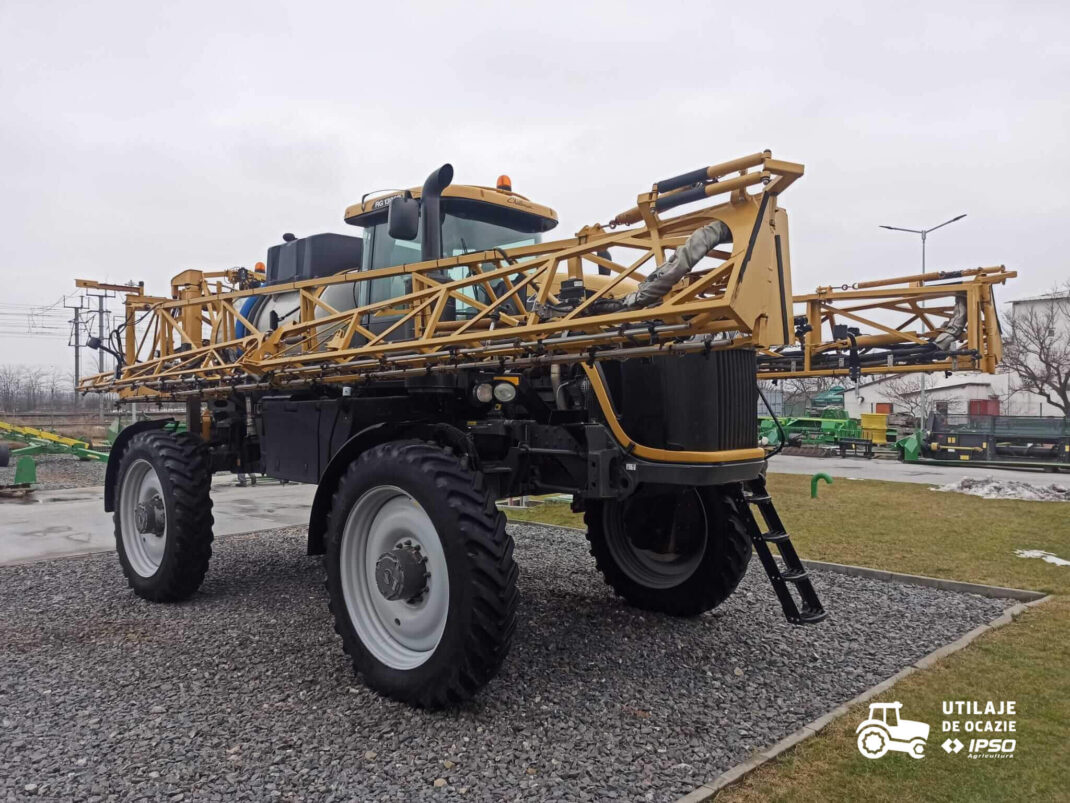Sprayer Challenger Rogator RG 1300B
