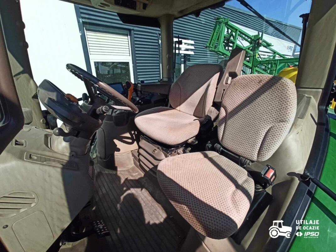 John Deere 6190R