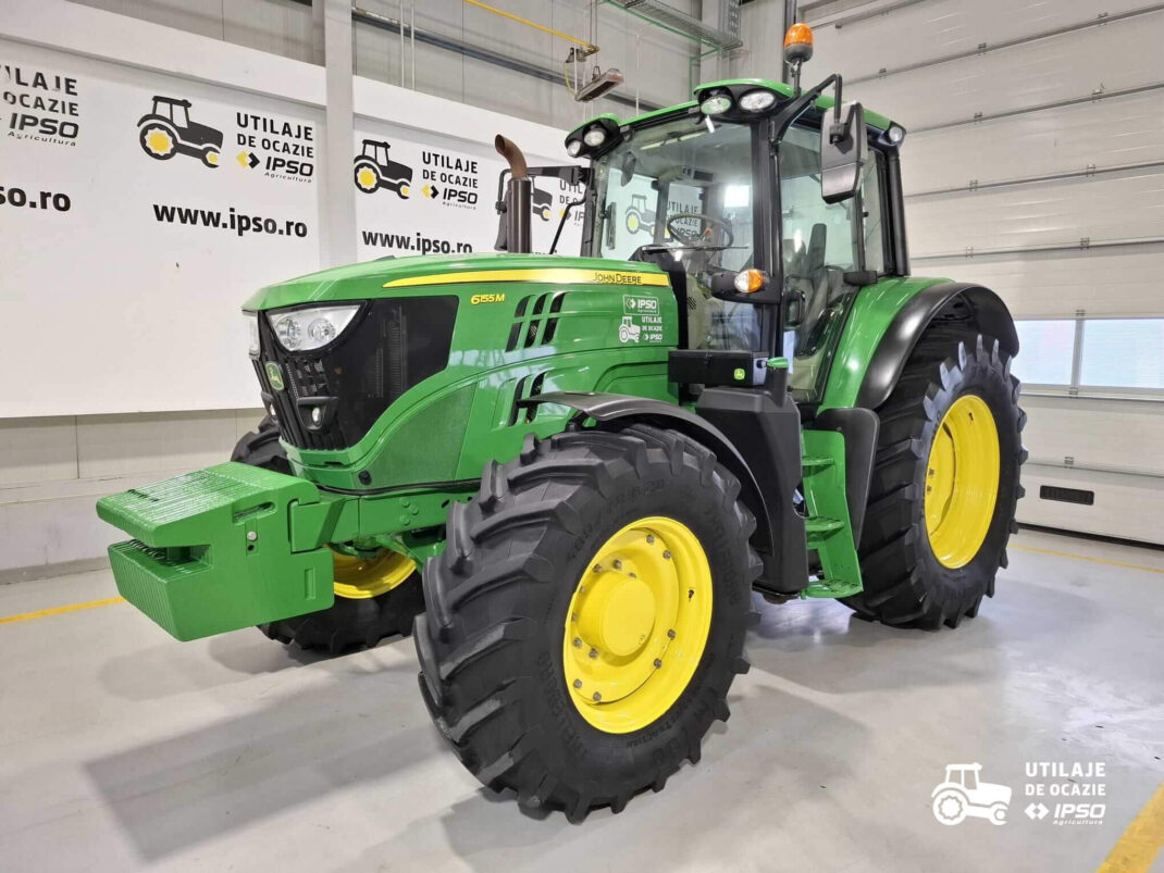 John Deere 6155M