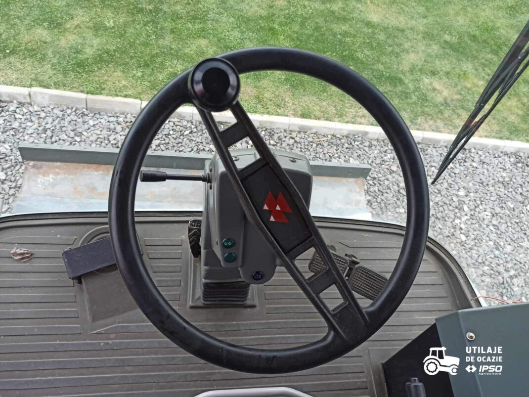 Massey Ferguson Cerea 7274 + Header paioase