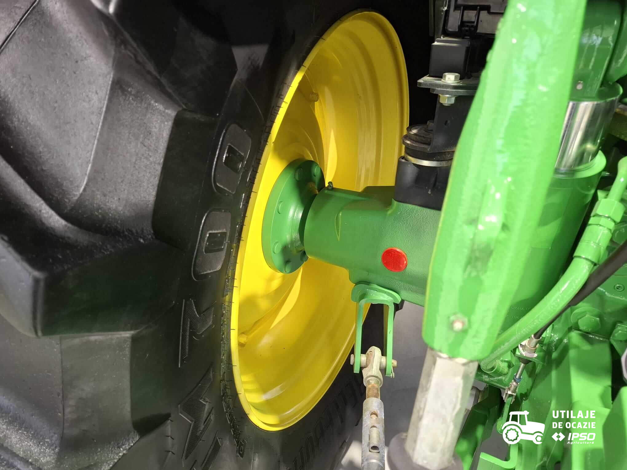 John Deere 6155M