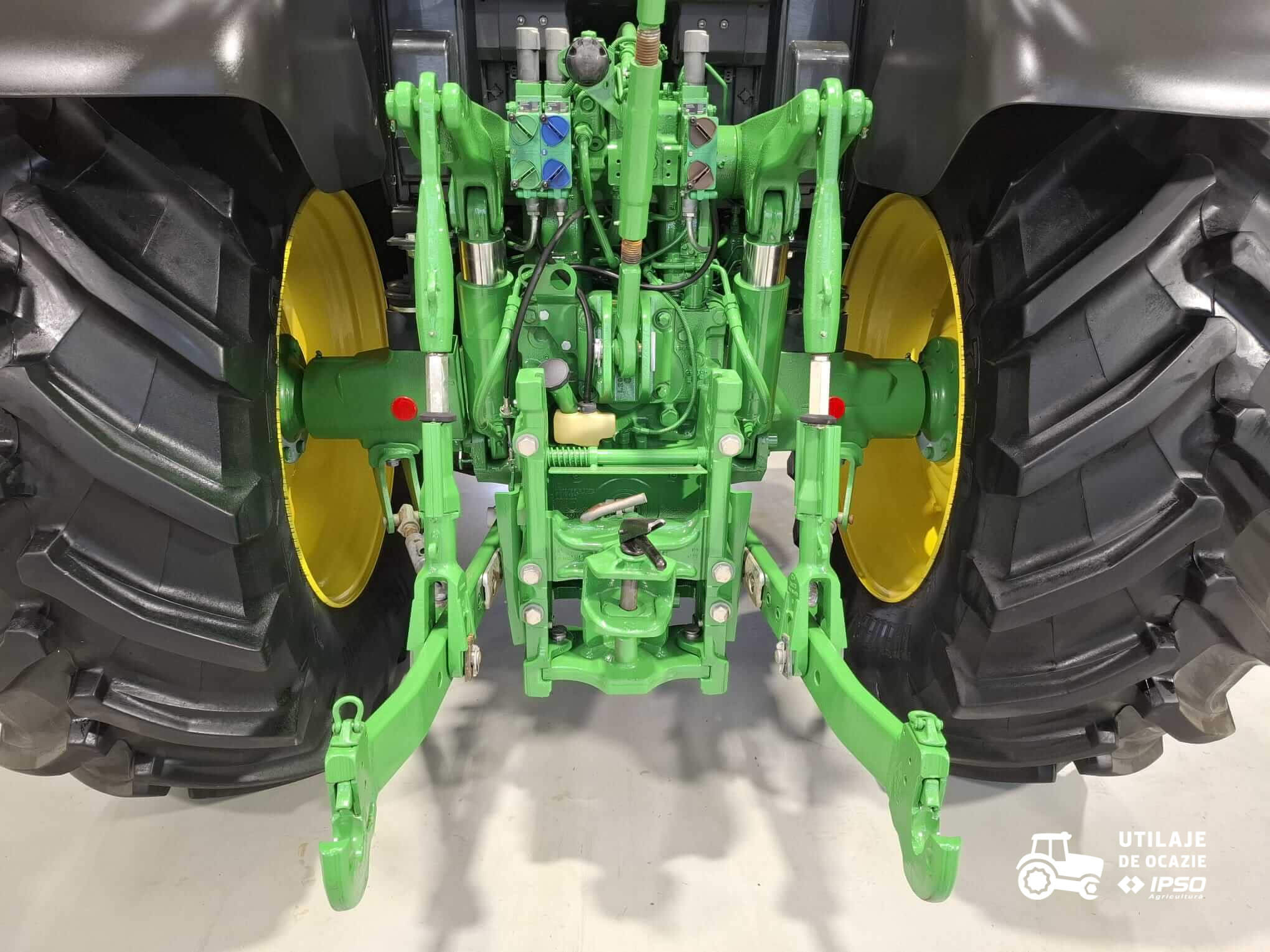 John Deere 6155M