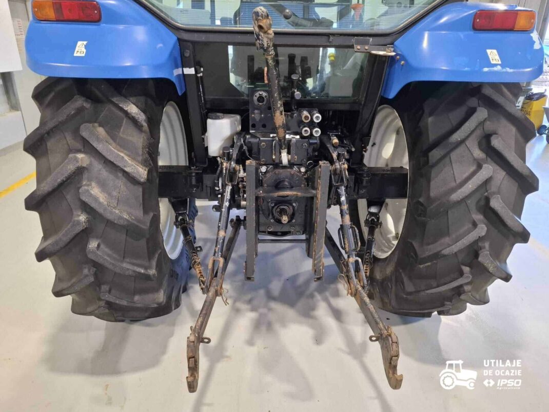 New Holland T5060