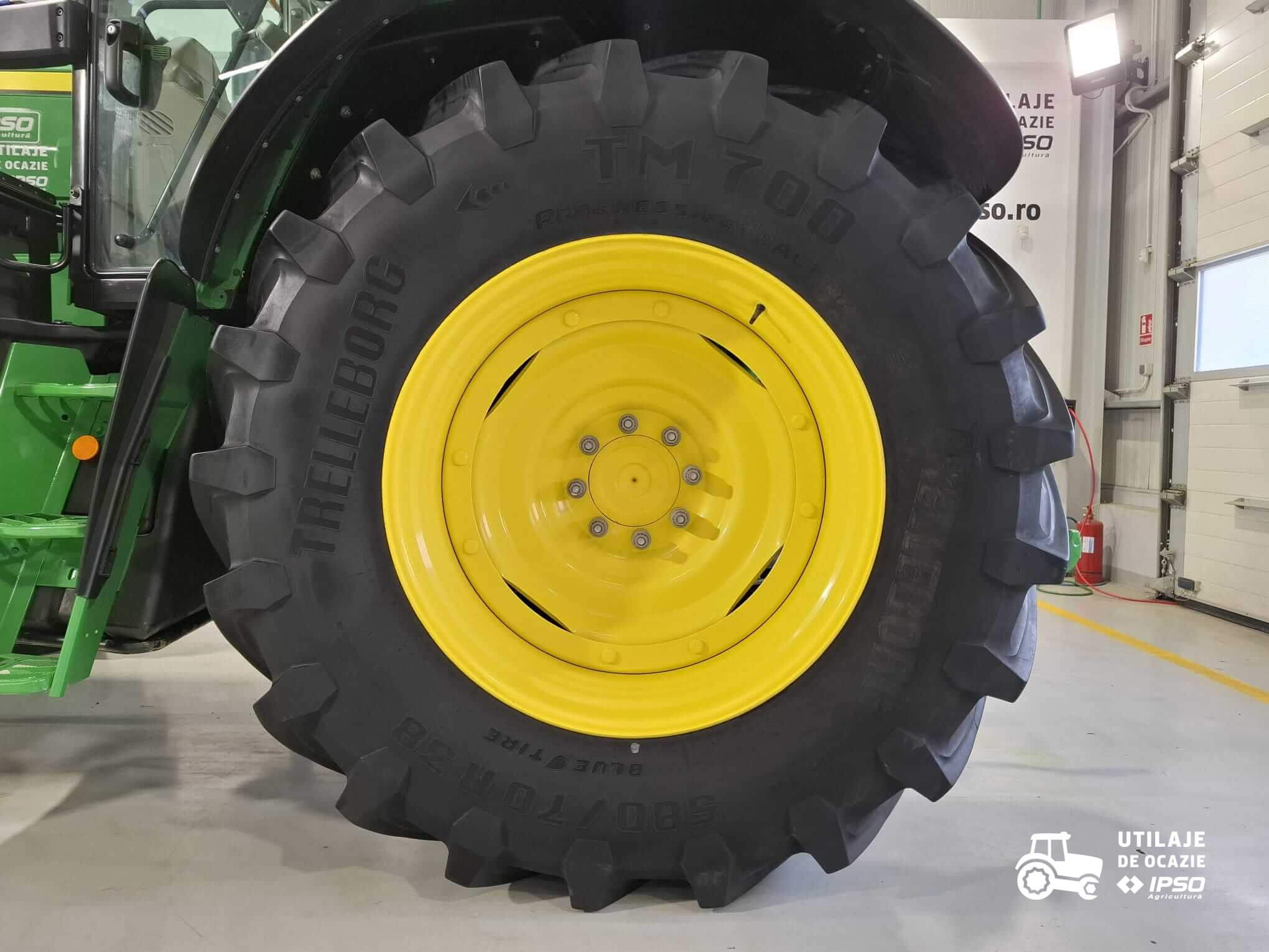 John Deere 6155M