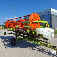 Claas Tucano 320 + Header paioase