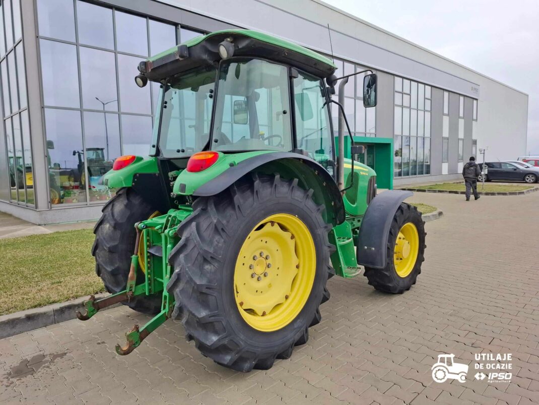 John Deere 5090M