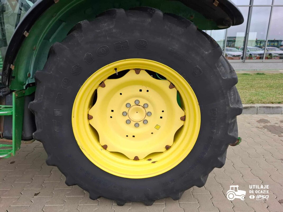 John Deere 5090M