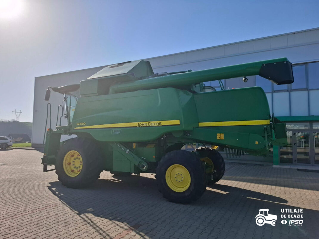 John Deere W540 cu roti duale fata