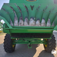 John Deere W540