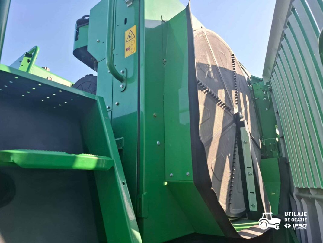John Deere W540 cu roti duale fata