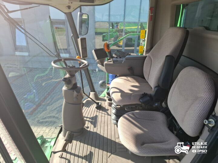 John Deere W540