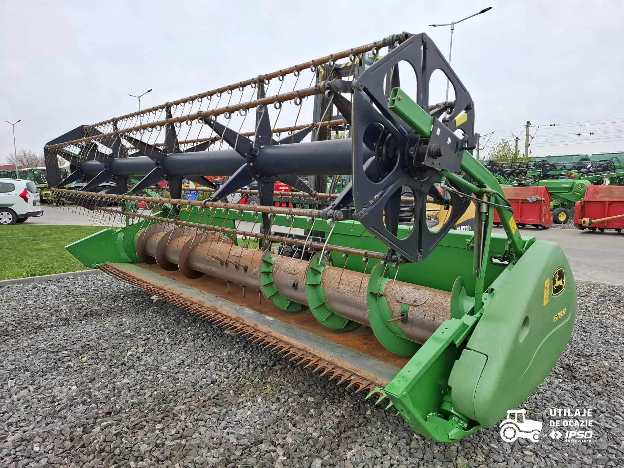 John Deere W540 + Header paioase